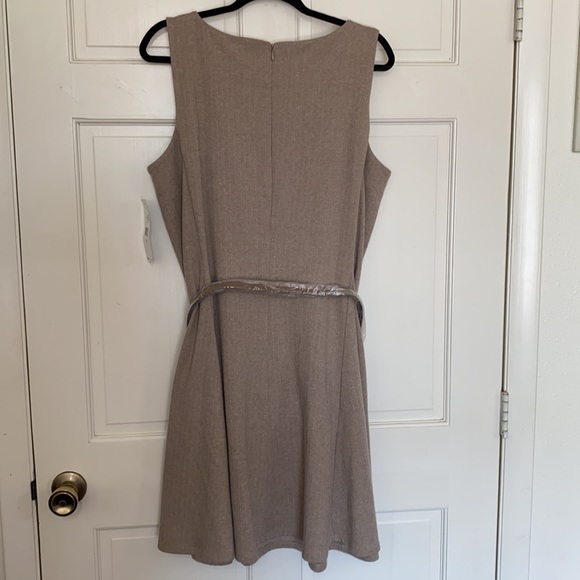 Lauren Taupe Herringbone A-Line Dress in 2X - Picture 4 of 9